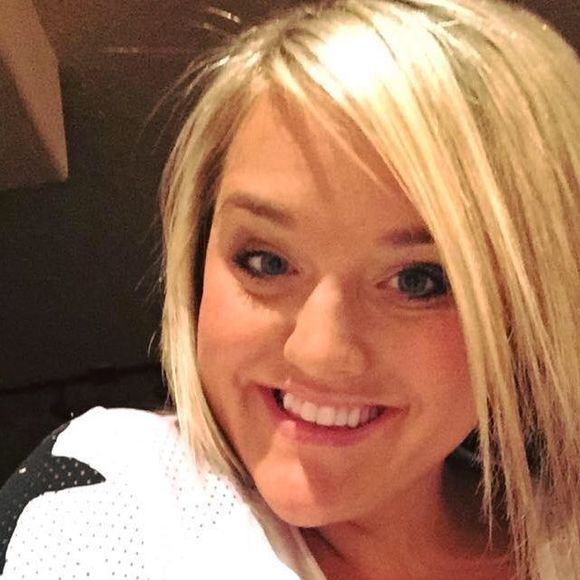 Meet your Posher, Randi - Picture 1 of 1